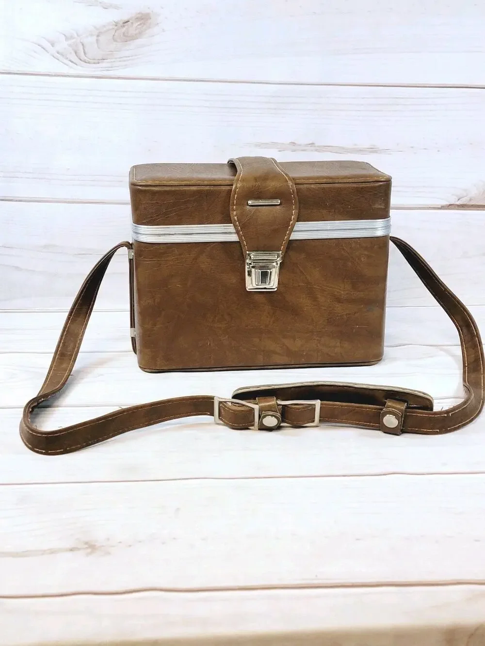 Vintage Camera Hard Case Bag Shoulder Strap - 12